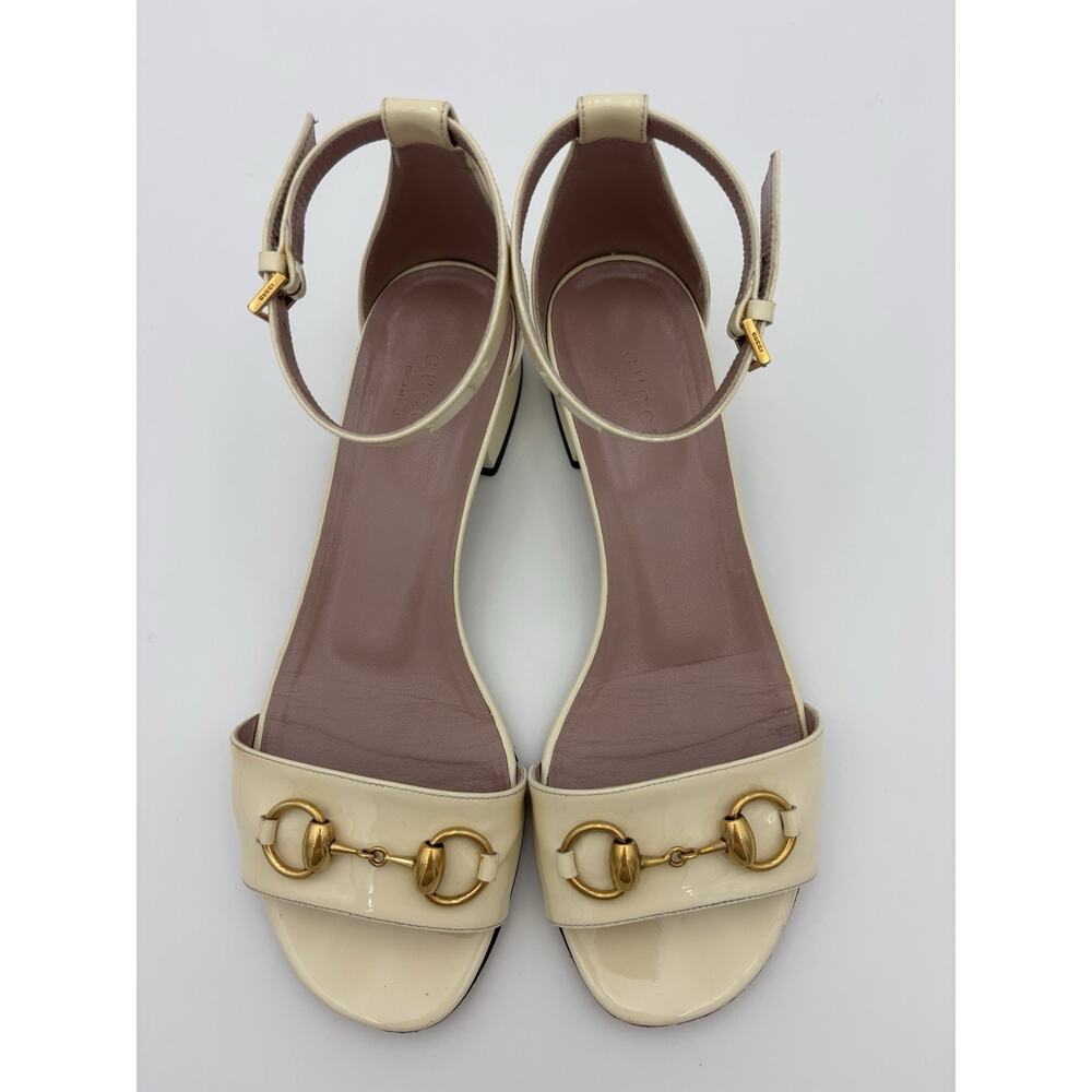 Gucci Horsebit Sandals Cream Patent Leather Size 37 / 7 Adjustable Ankle Strap - Picture 3 of 16